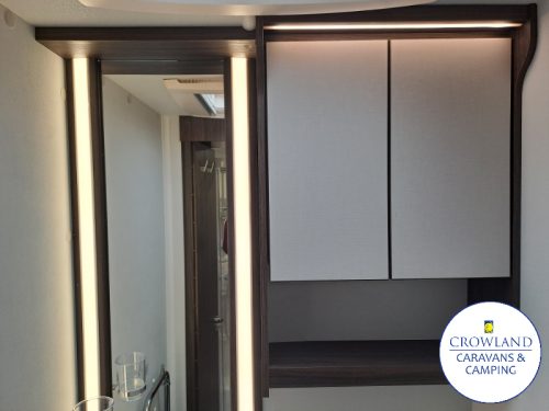 2025 Elddis Affinity 574 List price £31749 save £2154 Our price £29595 - Image 12