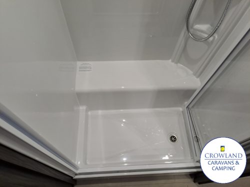 2025 Elddis Affinity 574 List price £31749 save £2154 Our price £29595 - Image 20