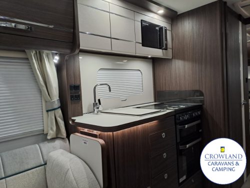 2025 Elddis Affinity 574 List price £31749 save £2154 Our price £29595 - Image 4