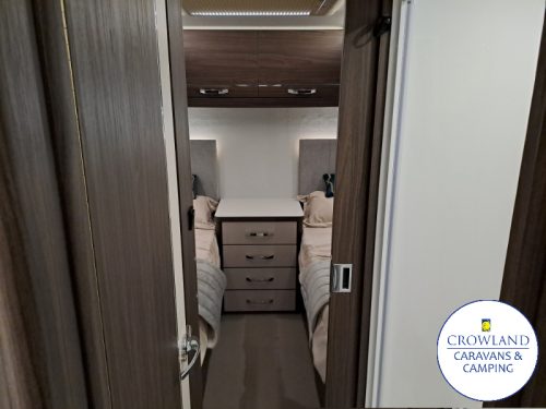 2025 Elddis Affinity 574 List price £31749 save £2154 Our price £29595 - Image 10