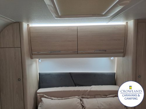 2025 Elddis Crusader Zephyr List price £40749 Save £2974 Our price £37775 - Image 10