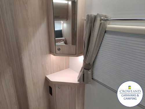 2025 Elddis Crusader Zephyr List price £40749 Save £2974 Our price £37775 - Image 8
