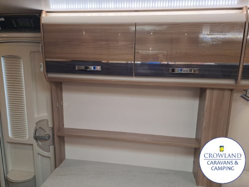 2016 Swift Conqueror 480 - Image 16