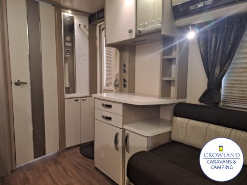 2015 Sterling Continental 480 - Image 11