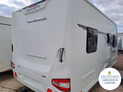 2018 Swift Ace Envoy - Image 4